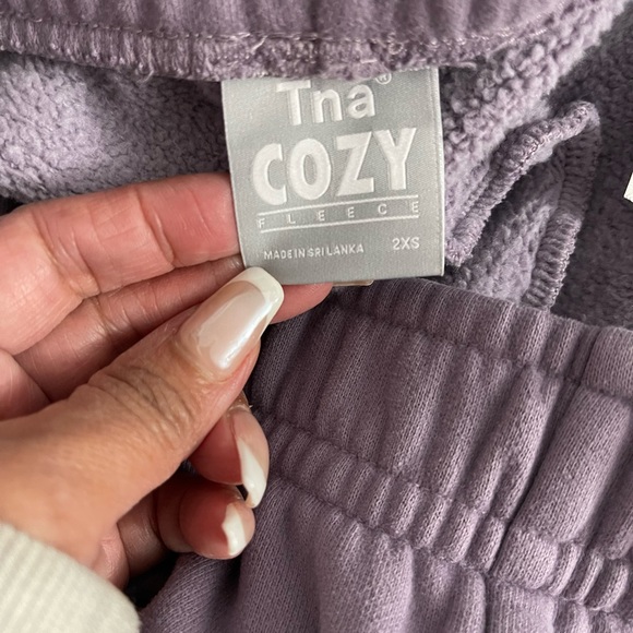 TNA fleece cargo sweat pants - Picture 5 of 7